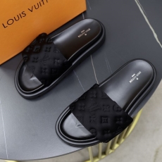 Louis Vuitton Slippers